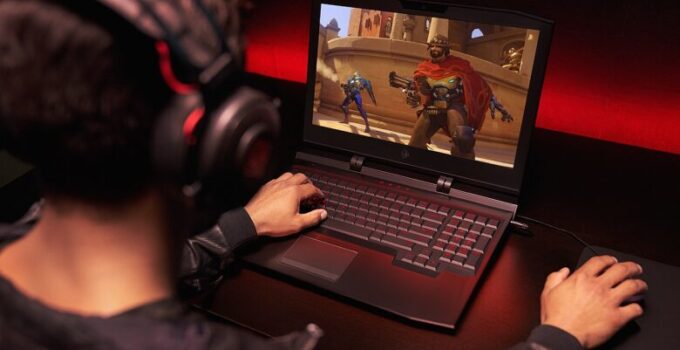6 Best Cheap Gaming Laptops Under $300 in 2024