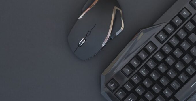 How to Choose Wireless Gaming Keyboard – 2024 Guide