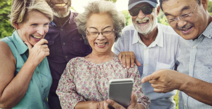 What to Look for When Selecting a Technology Product for a Senior 2024