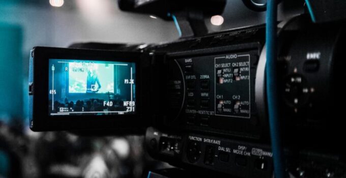 6 Video Ad Formats Everyone Needs In 2024
