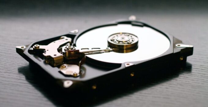 6 Reasons Why Hard Drive Shredding is Important – 2024 Guide