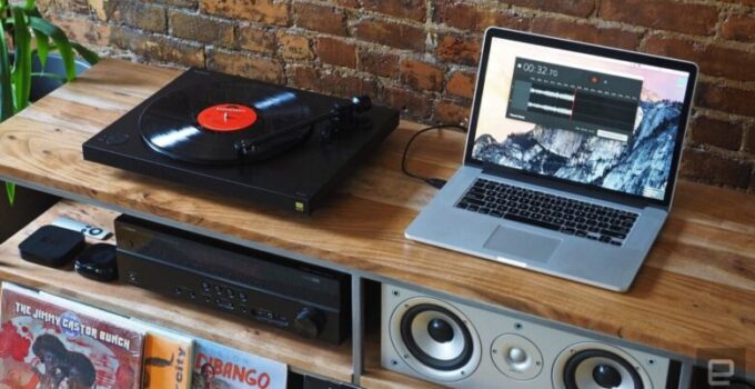 6 Best Record Player Setup Under $1000 for Audiophile – 2024 Guide