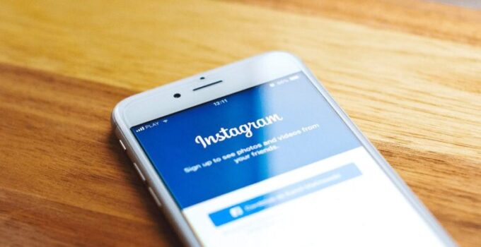 Know The Pros And Cons Of Social Media Marketing On Instagram – 2024 Guide