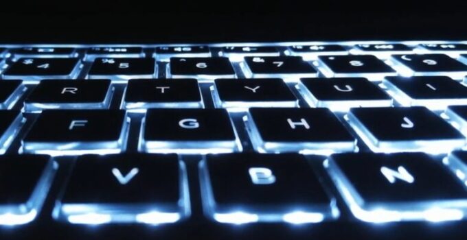 10 Best Laptops with Backlit Keyboard 2024 – Recommended for Darkroom Conditions