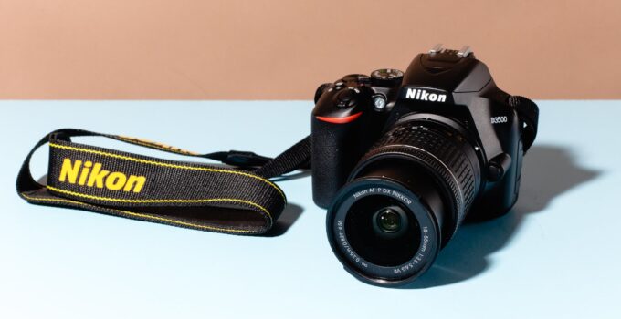 How to Take Care of Your DSLR Camera?