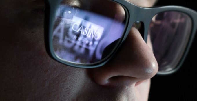 The Digitalization of the Casino Industry: How Small Online Casinos are Adapting?