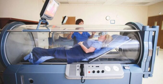 How Does a Hyperbaric Oxygen Chamber Work? Unveiling the Technology Behind Healing
