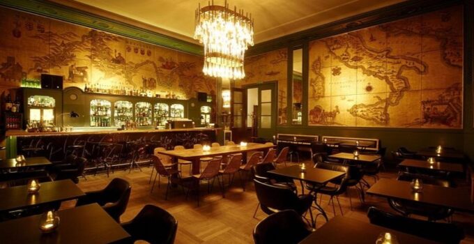 Munich Bar Stories: Local Drinking Spots That Define the City’s Personality